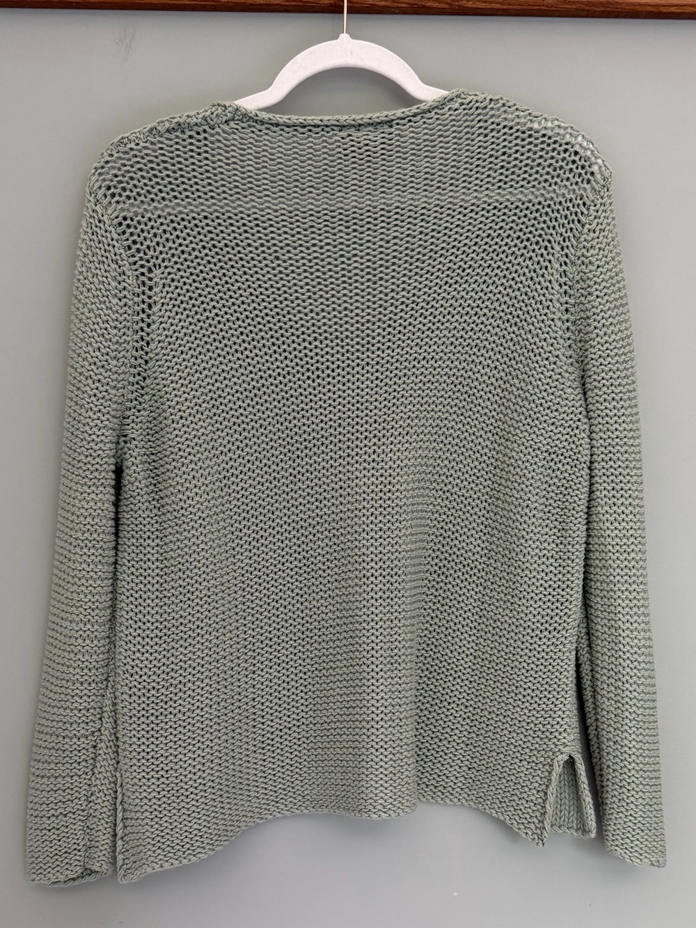 Wooden Ships Sea Foam Green V-Neck Open Knit Pullover Lightweight Sweater - Picture 9 of 14